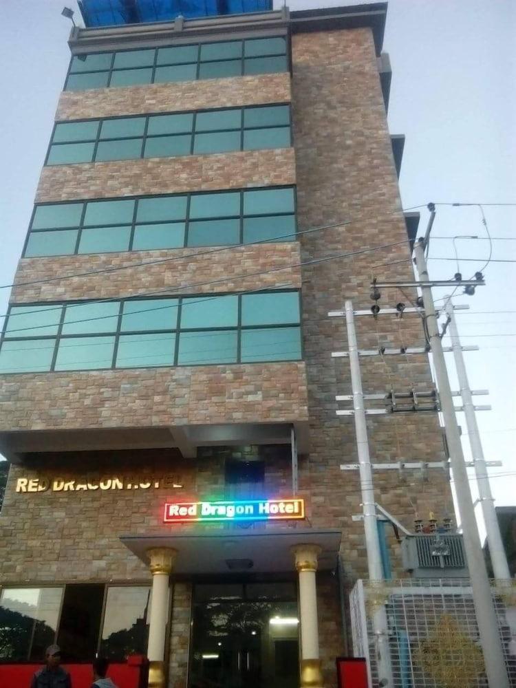 Red Dragon Hotel Хсипау Екстериор снимка