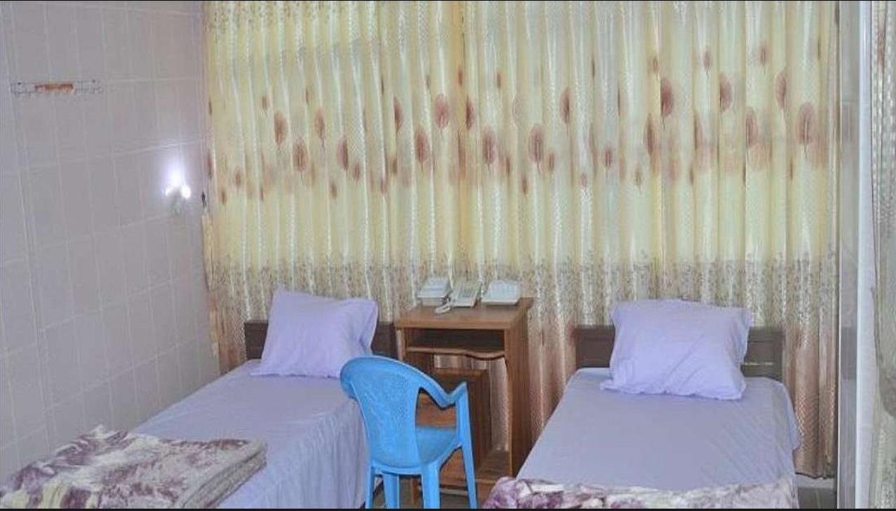 Red Dragon Hotel Хсипау Екстериор снимка