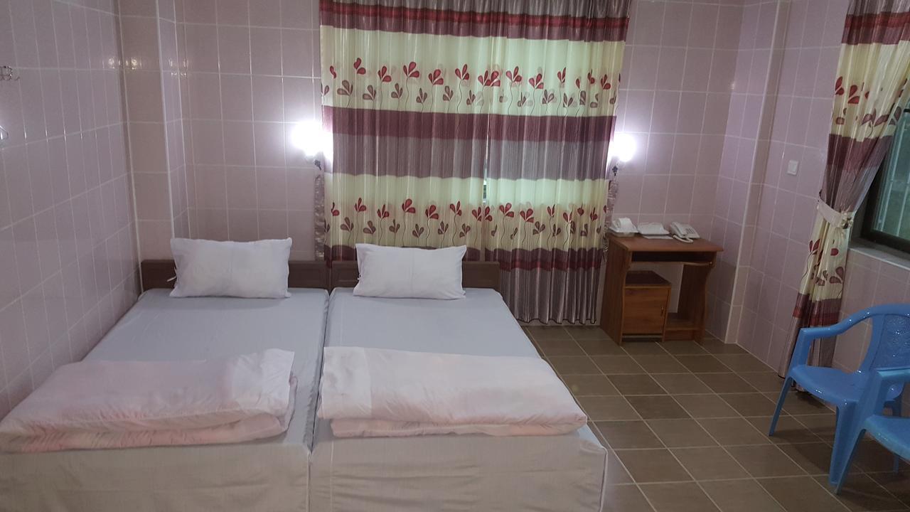 Red Dragon Hotel Хсипау Екстериор снимка