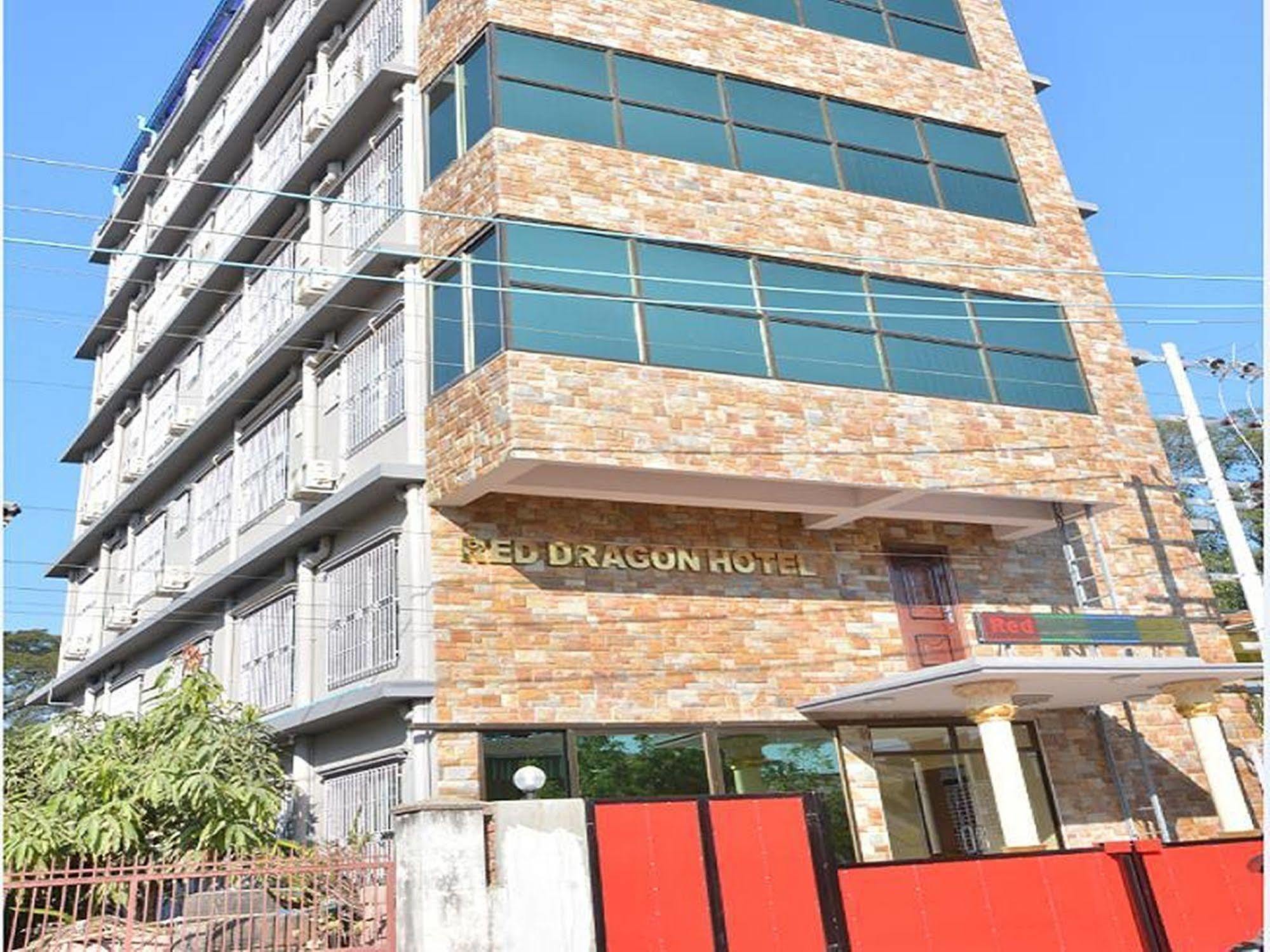 Red Dragon Hotel Хсипау Екстериор снимка